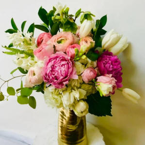 Legends of the fall flower bouquet with roses and lilies