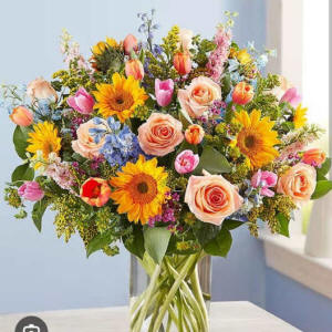 Summer Bliss bouquet with roses and lilies delivered in Phoenix