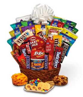 Super Sweet Candy Gift Basket $59.99