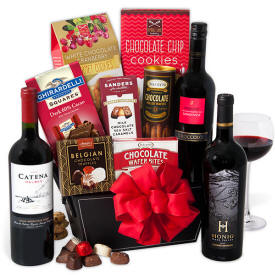 Valentines Day Wine & Chocolate